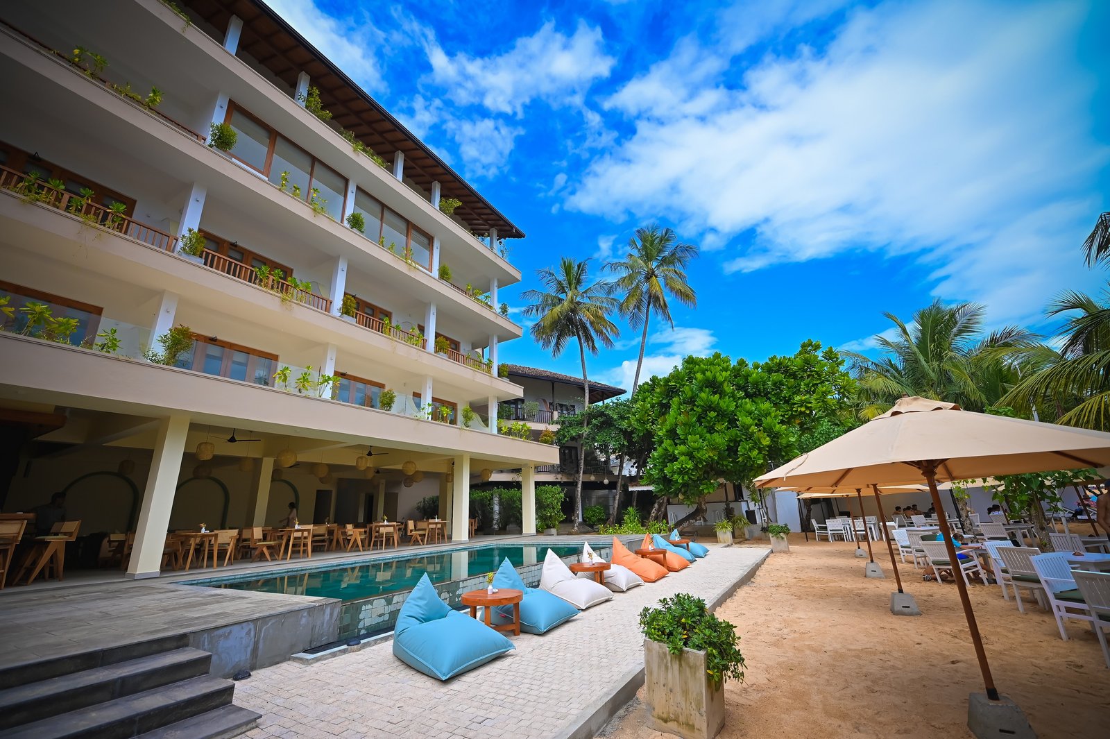 Kingfisher Beach Hotel and Pool